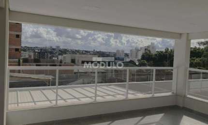 APARTAMENTO à venda, 3 quartos, 3 suítes, 3 vagas, JARDIM COLINA - Uberlândia/MG