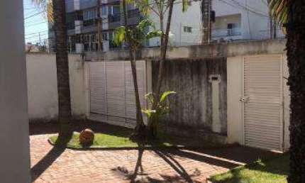 CASA RESIDENCIAL à venda, 1 quarto, 3 suítes, 2 vagas, Santa Mônica - Uberlândia/MG
