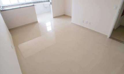 APARTAMENTO à venda, 2 quartos, 1 suíte, 1 vaga, Pampulha - Uberlândia/MG
