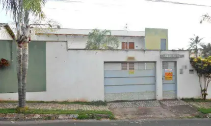 APARTAMENTO à venda, 2 quartos, 1 vaga, Chácaras Tubalina e Quartel - Uberlândia/MG