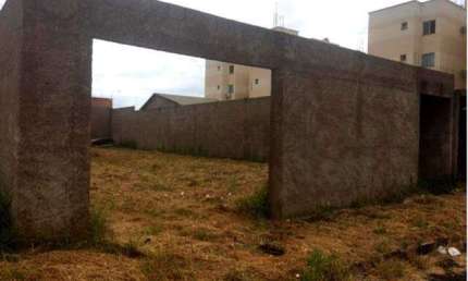 Terreno à venda na Rua Andorra, --, Laranjeiras, Uberlândia