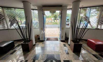 Prédio para alugar na Avenida João Naves de Ávila, --, Centro, Uberlândia