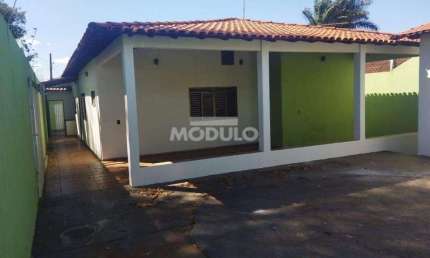 CASA RESIDENCIAL à venda, 4 quartos, 2 suítes, 2 vagas, CIDADE JARDIM - Uberlândia/MG
