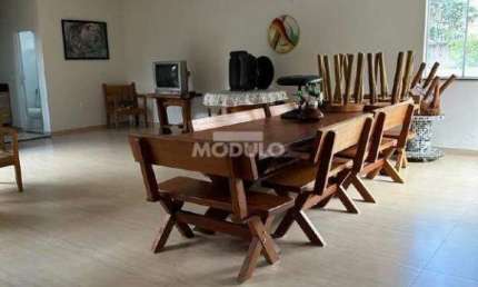 CHÁCARA à venda, 3 quartos, 3 suítes, MORADA NOVA II - Uberlândia/MG
