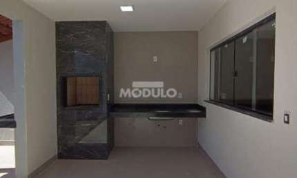 Casa com 3 quartos à venda na Rua Campina, --, Aclimação, Uberlândia