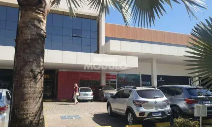 Casa para alugar na Avenida Nicomedes Alves dos Santos, --, Morada da Colina, Uberlândia