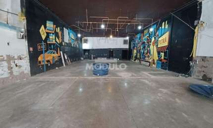 Ponto comercial para alugar na Avenida Floriano Peixoto, --, Centro, Uberlândia