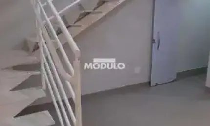 Ponto comercial para alugar na Avenida Floriano Peixoto, --, Centro, Uberlândia