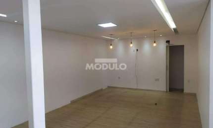 Sala comercial para alugar na Rua Rafael Marino Neto, --, Jardim Karaíba, Uberlândia