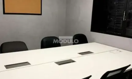 Sala comercial para alugar na Rua José Nonato Ribeiro, --, Cazeca, Uberlândia