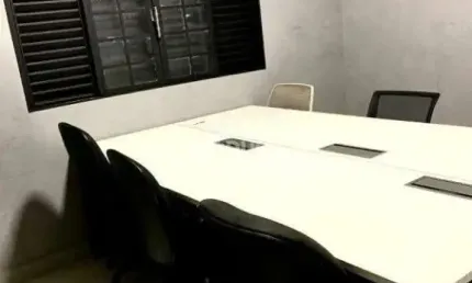 Sala comercial para alugar na Rua José Nonato Ribeiro, --, Cazeca, Uberlândia