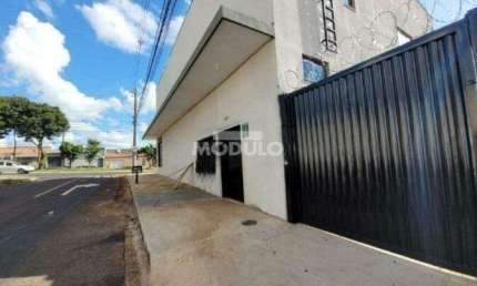 Sala comercial para alugar na Rua Turbina, --, Granada, Uberlândia