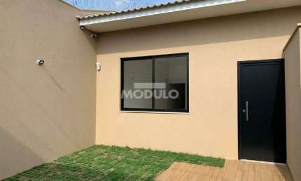 CASA RESIDENCIAL à venda, 2 quartos, 1 suíte, 1 vaga, Santa Rosa - Uberlândia/MG