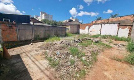 Terreno comercial para alugar na Avenida Ubiratan Honório de Castro, --, Santa Mônica, Uberlândia