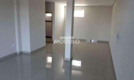 Sala comercial para locação no bairro Luizote de Freitas