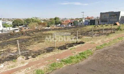 Terreno à venda na Rua Alfenas, --, Osvaldo Rezende, Uberlândia