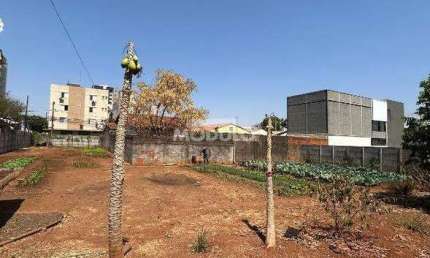 Excelente área de 1.200 m² no Santa Mônica próximo da UFU, ideal para investimento