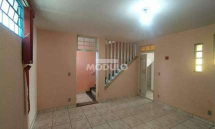 CASA RESIDENCIAL à venda, 5 quartos, 3 suítes, 2 vagas, UMUARAMA - Uberlândia/MG