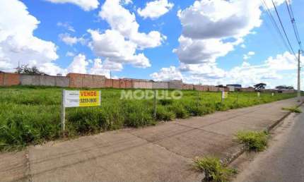 TERRENO à venda, LOTEAMENTO RESIDENCIAL PEQUIS - Uberlândia/MG
