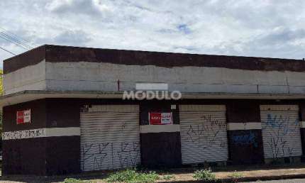 Cômodo Comercial para locação no Bairro Chácaras Tubalina e Quartel