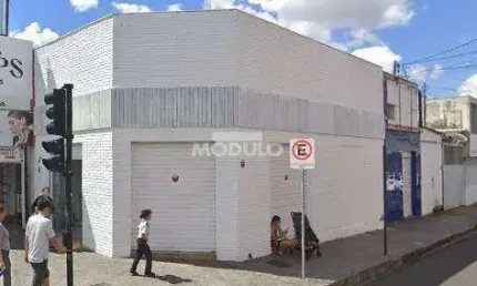 Ponto comercial para alugar na Avenida Floriano Peixoto, --, Centro, Uberlândia
