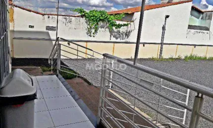 Ponto comercial para alugar na Avenida José Fonseca e Silva, --, Jardim Patrícia, Uberlândia