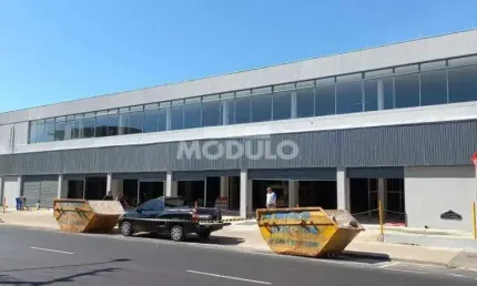 Ponto comercial para alugar na Avenida Afonso Pena, --, Nossa Senhora Aparecida, Uberlândia
