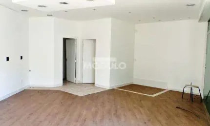 Ponto comercial para alugar na Avenida Cesário Alvim, --, Centro, Uberlândia