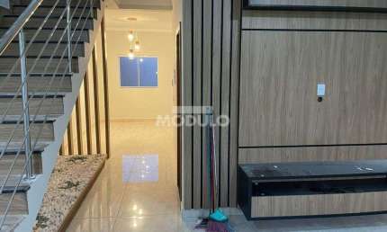 Casa com 3 quartos à venda na Rua Oliva, --, Grand Ville, Uberlândia