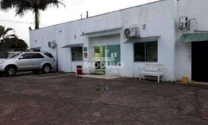 Galpão comercial para locação no Bairro Distrito Industrial