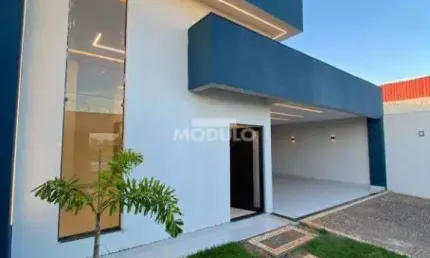 Casa com 3 quartos à venda na Avenida Yuri Resende Miranda, --, Novo Mundo, Uberlândia