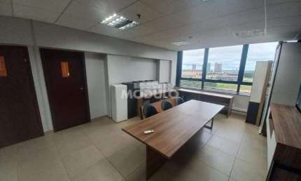 Sala comercial para alugar na Avenida dos Vinhedos, --, Jardim Sul, Uberlândia