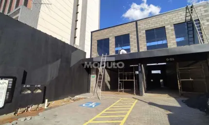 Ponto comercial para alugar na Avenida Cesário Alvim, --, Centro, Uberlândia