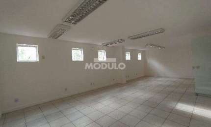 SALA à venda, 4 vagas, Santa Mônica - Uberlândia/MG