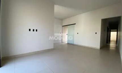 Casa com 3 quartos à venda na Praça César Lathes, --, Presidente Roosevelt, Uberlândia