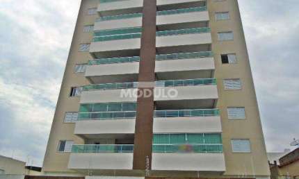 Apartamento residencial para locação Bairro Martins com 3 quartos