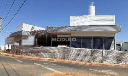 Ponto comercial para alugar na Avenida Nicomedes Alves dos Santos, --, Shopping Park, Uberlândia