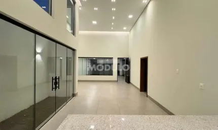 CASA RESIDENCIAL à venda, 3 quartos, 3 suítes, NOVO MUNDO - Uberlândia/MG