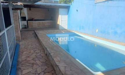 Casa com 3 quartos à venda na Rua Javari, --, Lidice, Uberlândia