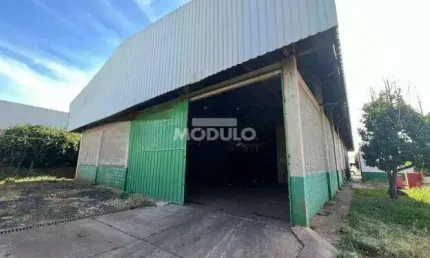 Galpão comercial para locação no Distrito industrial