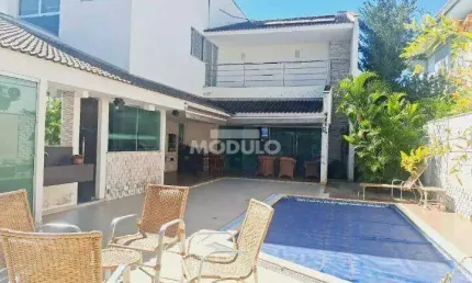 Casa residencial em condomínio para locação bairro Morada da Colina