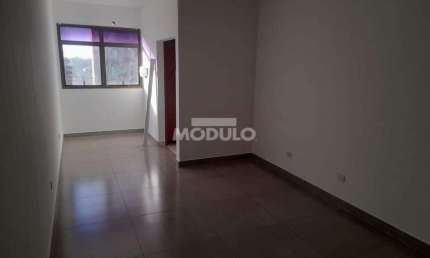 Sala comercial para alugar na Avenida Fernando Vilela, --, Martins, Uberlândia