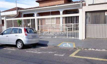 Casa residencial para locação, bairro Nossa Senhora Aprecida