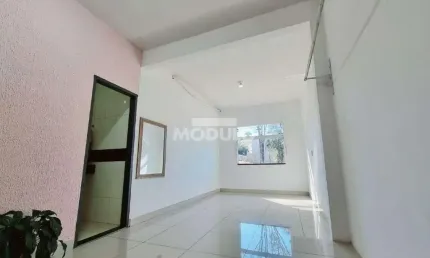 Sala comercial para alugar na Rua das Papoulas, --, Cidade Jardim, Uberlândia