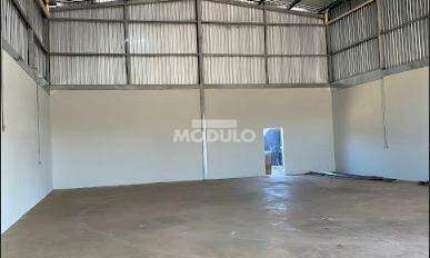 Galpão/Depósito/Barracão à venda, Laranjeiras - Uberlândia/MG