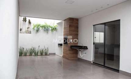 CASA RESIDENCIAL à venda, 3 quartos, 1 suíte, 1 vaga, Vigilato Pereira - Uberlândia/MG