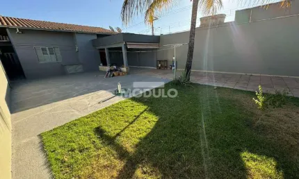 Excelente Casa com otima localizaçao no presidente Roosevelt