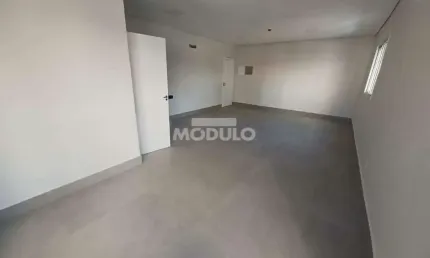 Sala comercial para alugar na Praça Tubal Vilela, --, Centro, Uberlândia