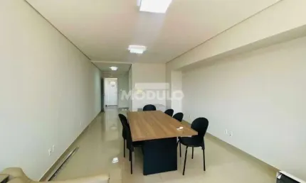 Sala comercial para alugar na Rua Rio de Janeiro, --, Brasil, Uberlândia