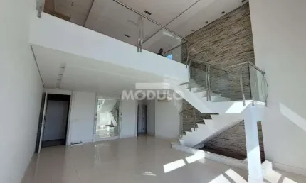 Cobertura duplex à venda, 3 quartos, 3 suítes, 4 vagas, fundinho - uberlândia/mg